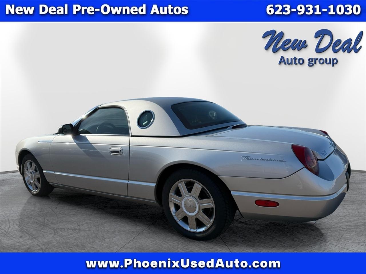 Ford Thunderbird Deluxe 2005