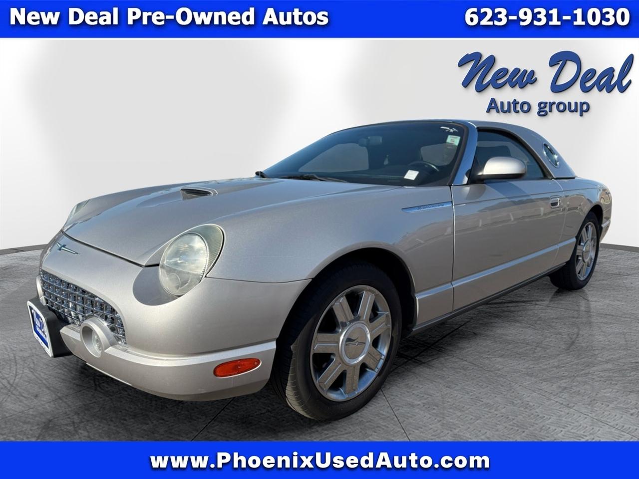 Ford Thunderbird Deluxe 2005