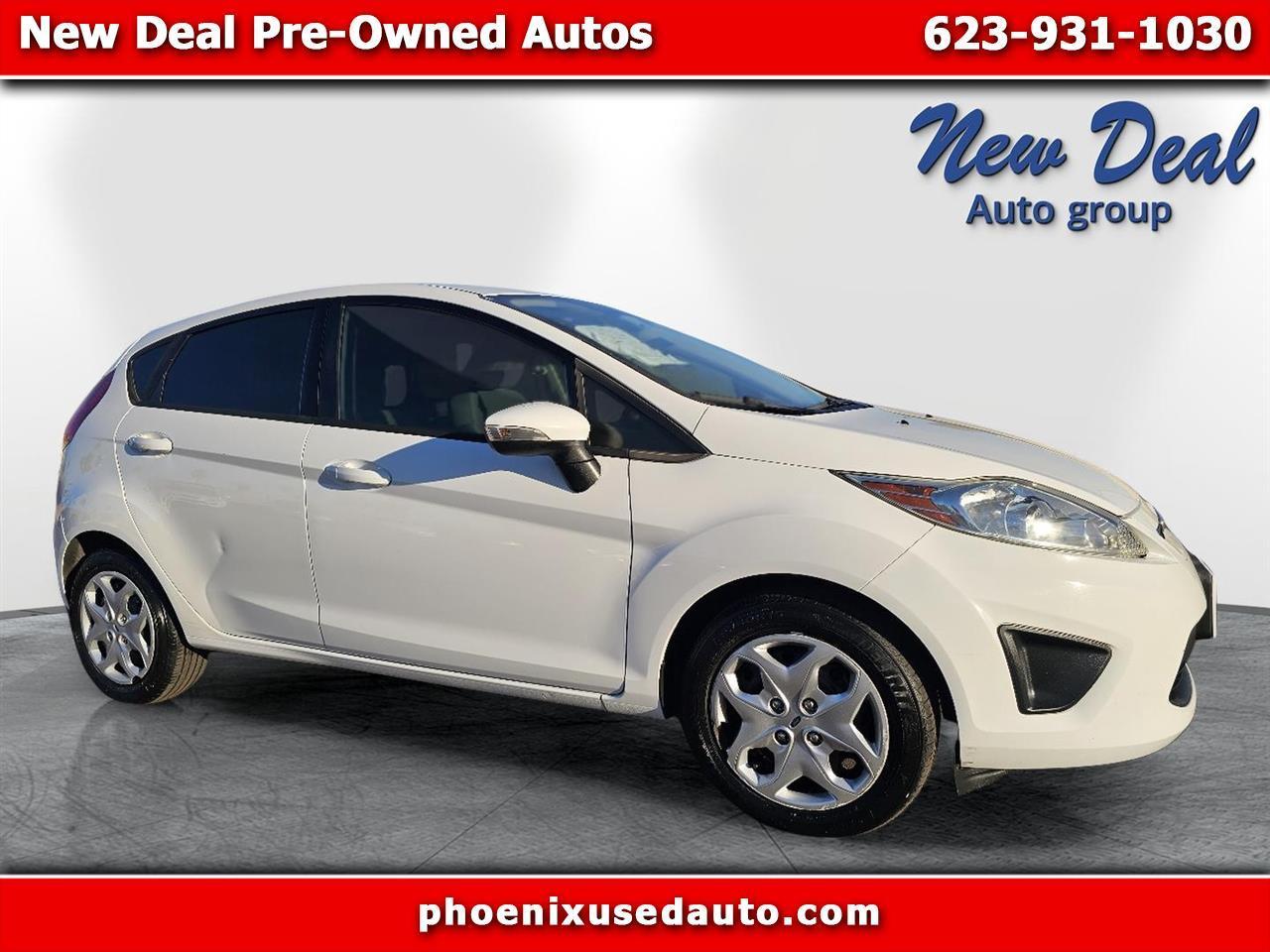 2013 Ford Fiesta SE Hatchback