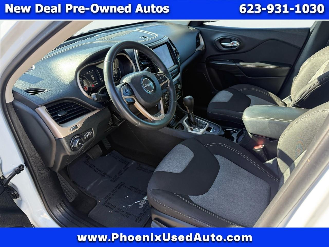 Jeep Cherokee Latitude FWD 2014