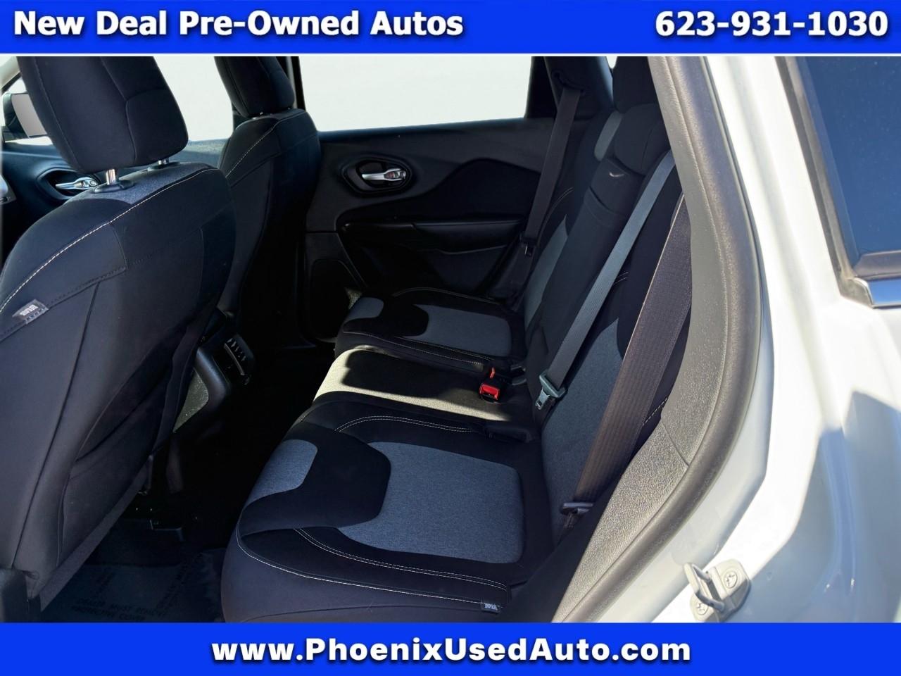 Jeep Cherokee Latitude FWD 2014