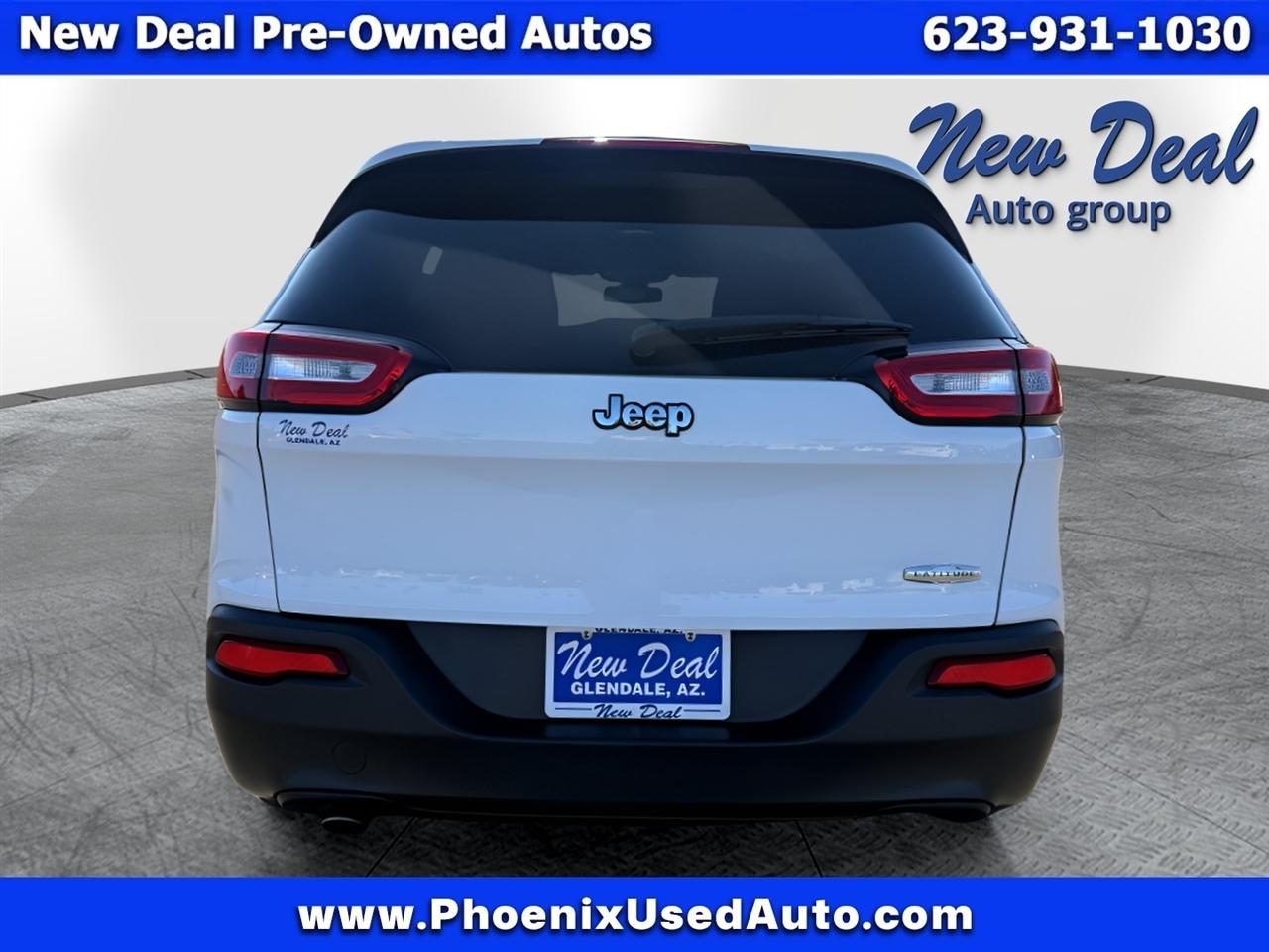 Jeep Cherokee Latitude FWD 2014