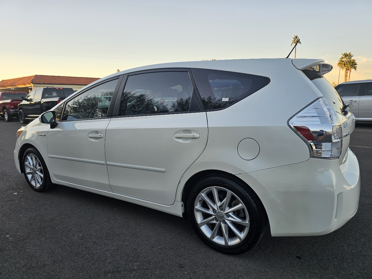 Toyota Prius V Three 2014