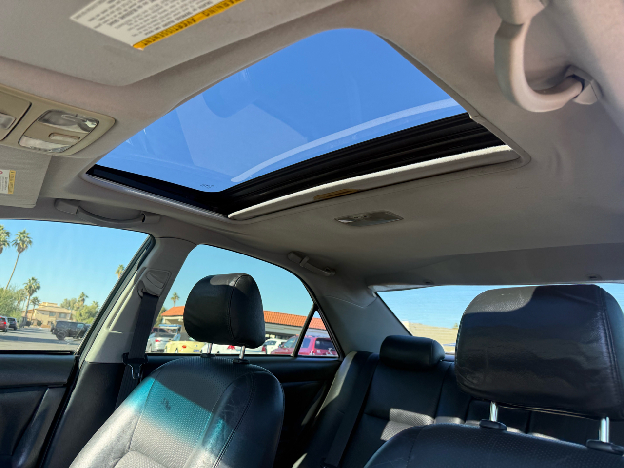 Toyota Camry XLE V6 2002