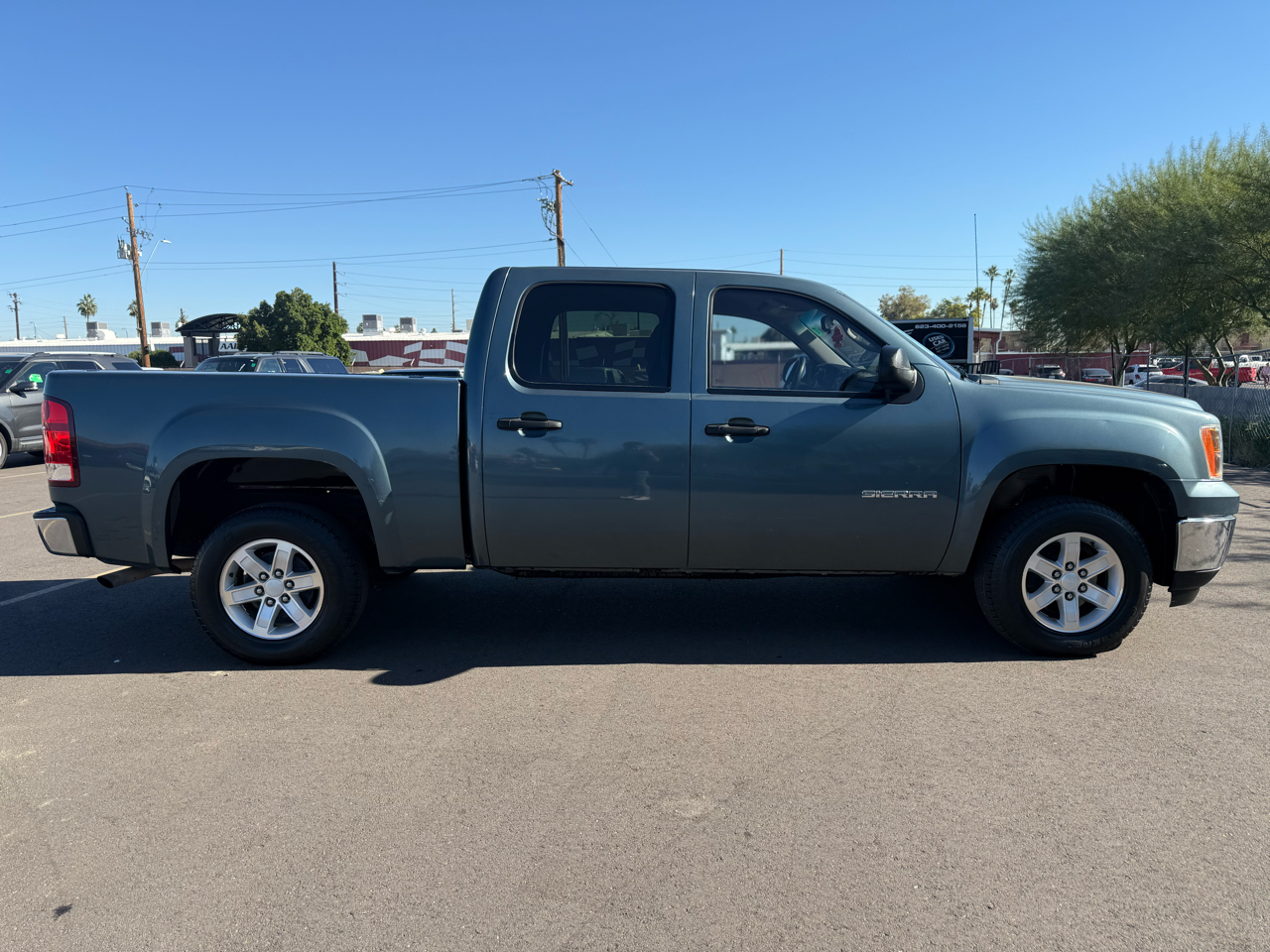 GMC Sierra 1500 2WD Crew Cab 147" SLE 2012