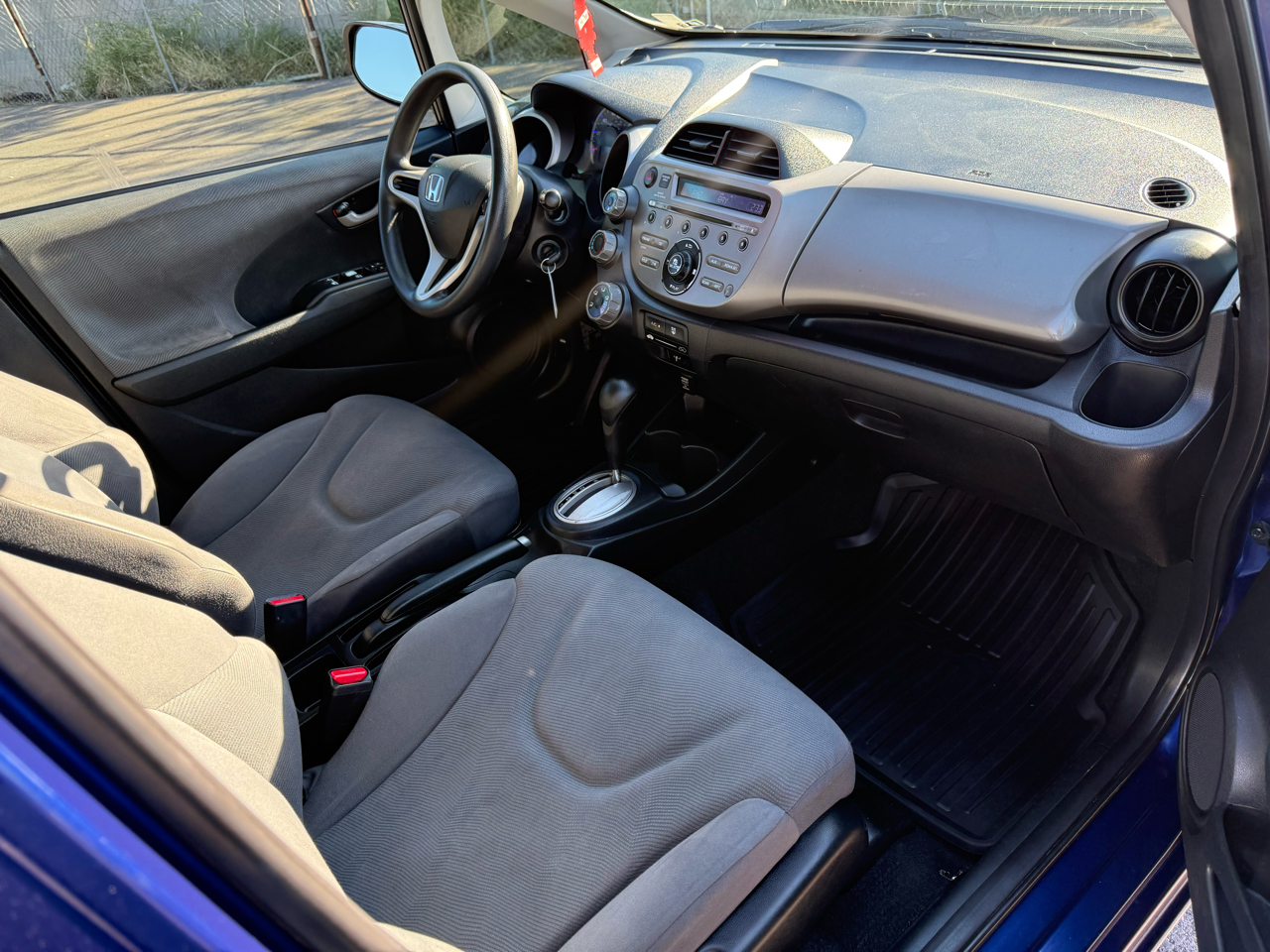 Honda Fit 5-Speed AT 2013