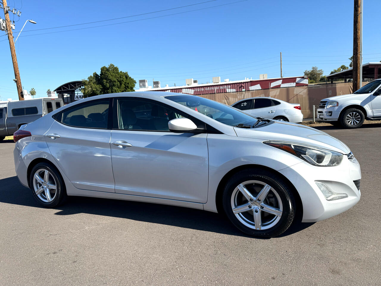 Hyundai Elantra Limited 2014