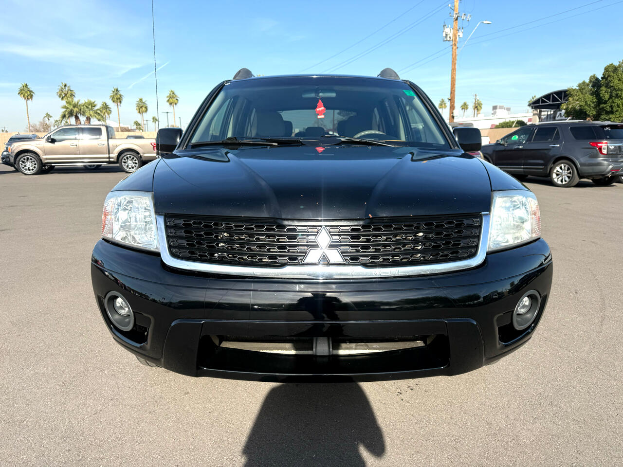 Mitsubishi Endeavor LS 2WD 2011