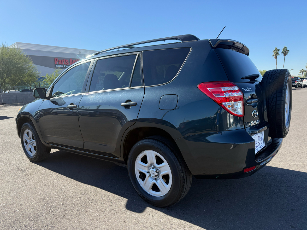 Toyota RAV4 Base I4 2WD 2012