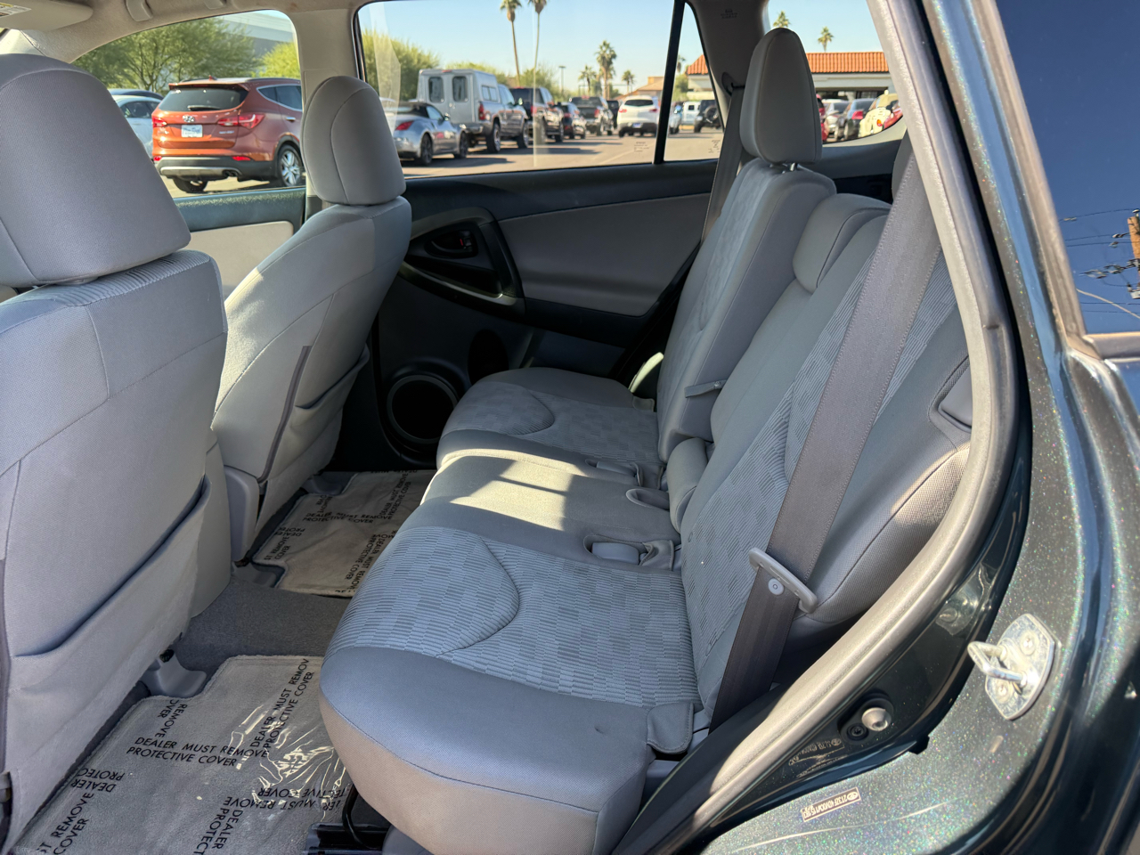 Toyota RAV4 Base I4 2WD 2012