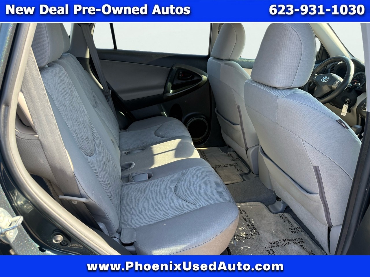 Toyota RAV4 Base I4 2WD 2012