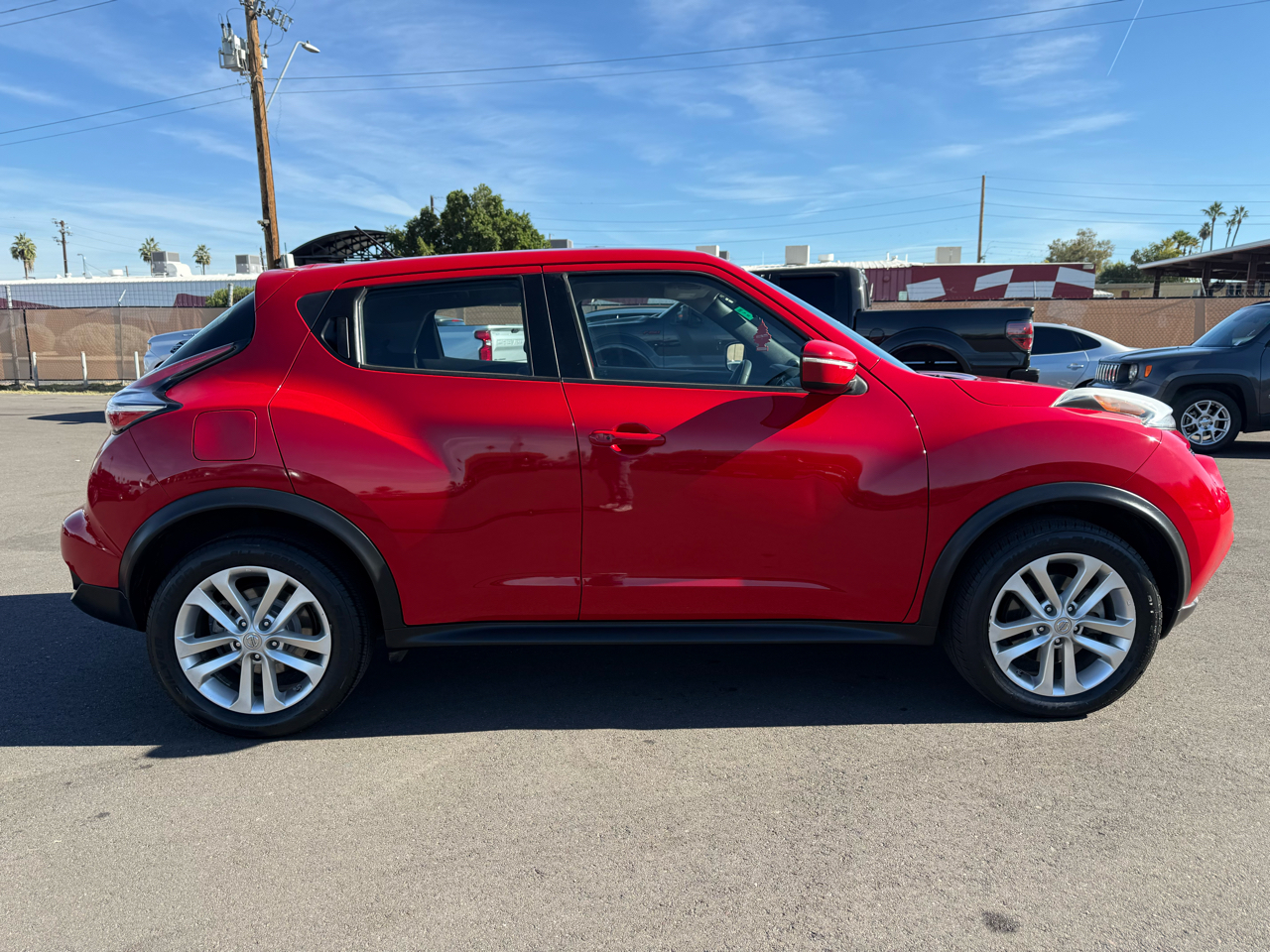 Nissan Juke S FWD 2016