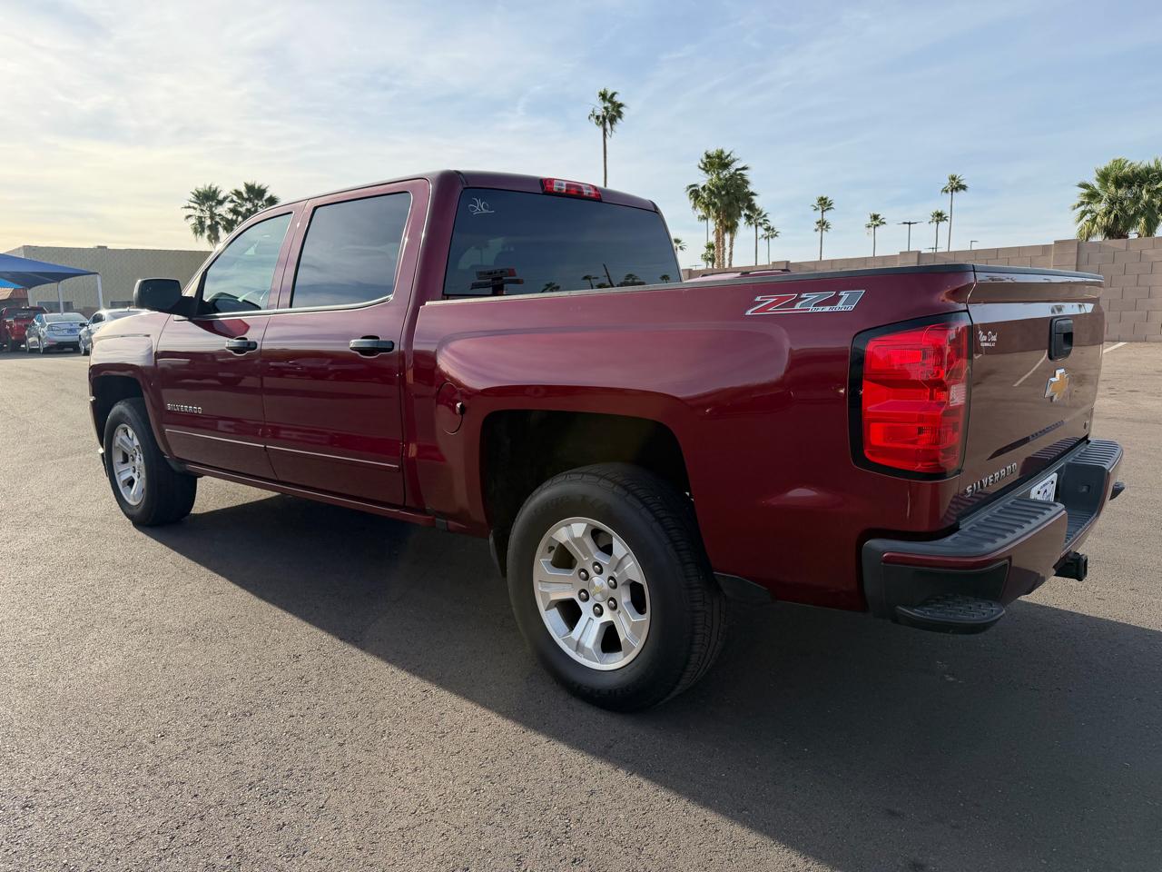 Chevrolet Silverado 1500 4WD Crew Cab 147" LT 2017