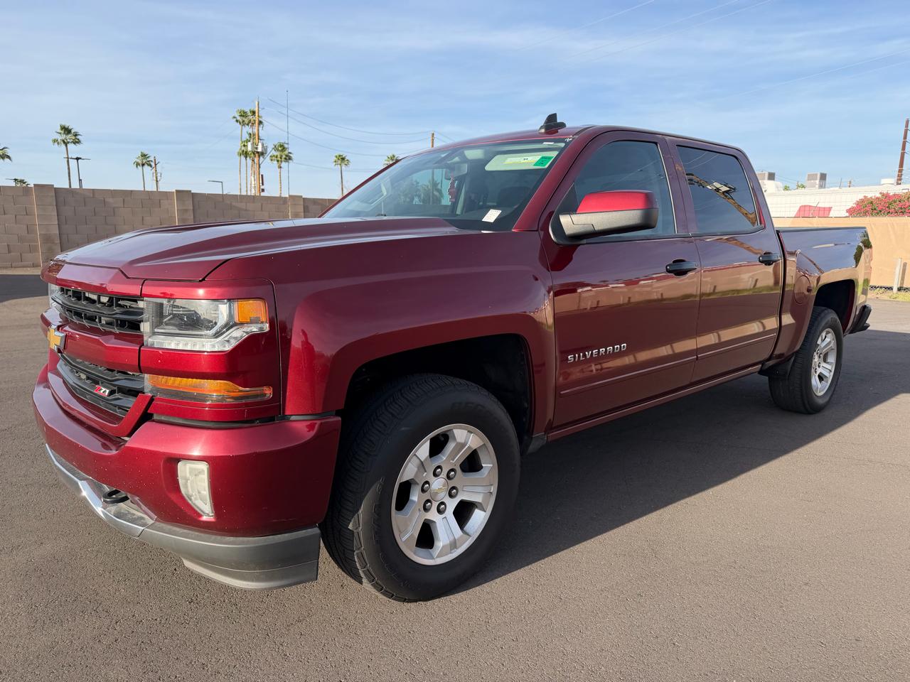 Chevrolet Silverado 1500 4WD Crew Cab 147" LT 2017