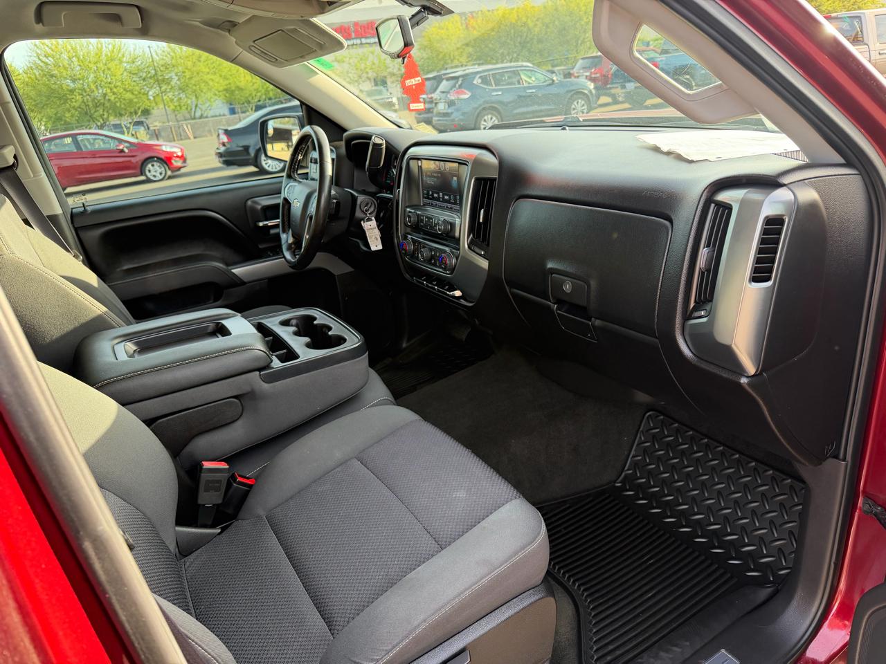 Chevrolet Silverado 1500 4WD Crew Cab 147" LT 2017