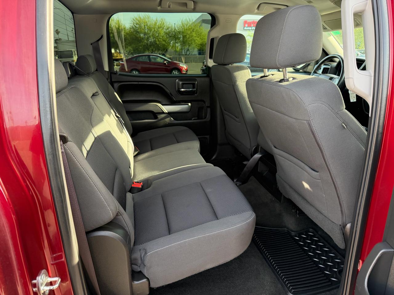 Chevrolet Silverado 1500 4WD Crew Cab 147" LT 2017