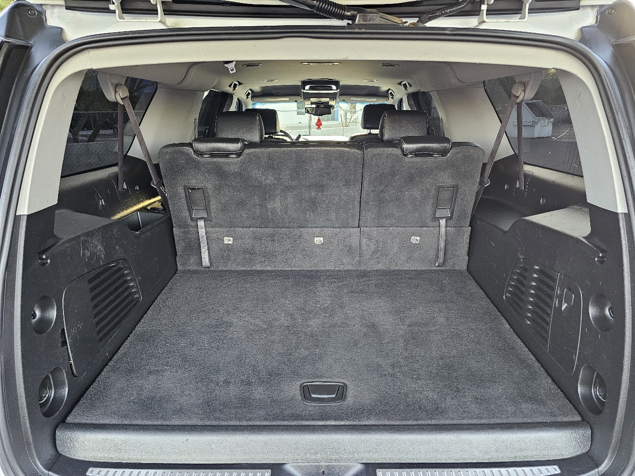 Chevrolet Suburban LT 2WD 2016