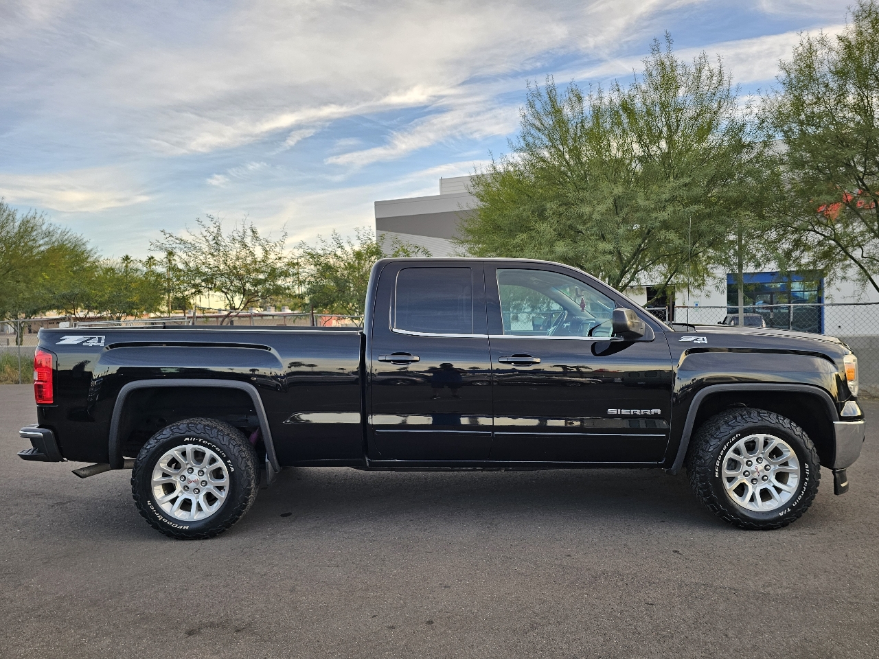 GMC Sierra 1500 SLE 4WD 2015