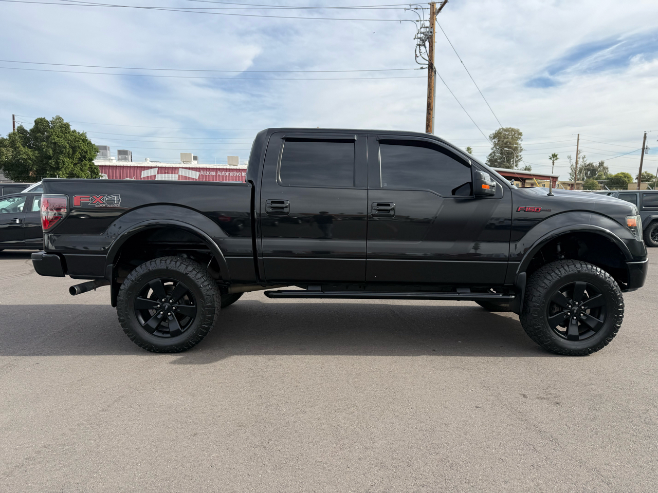 Ford F-150 4WD SuperCrew 139" XL 2014