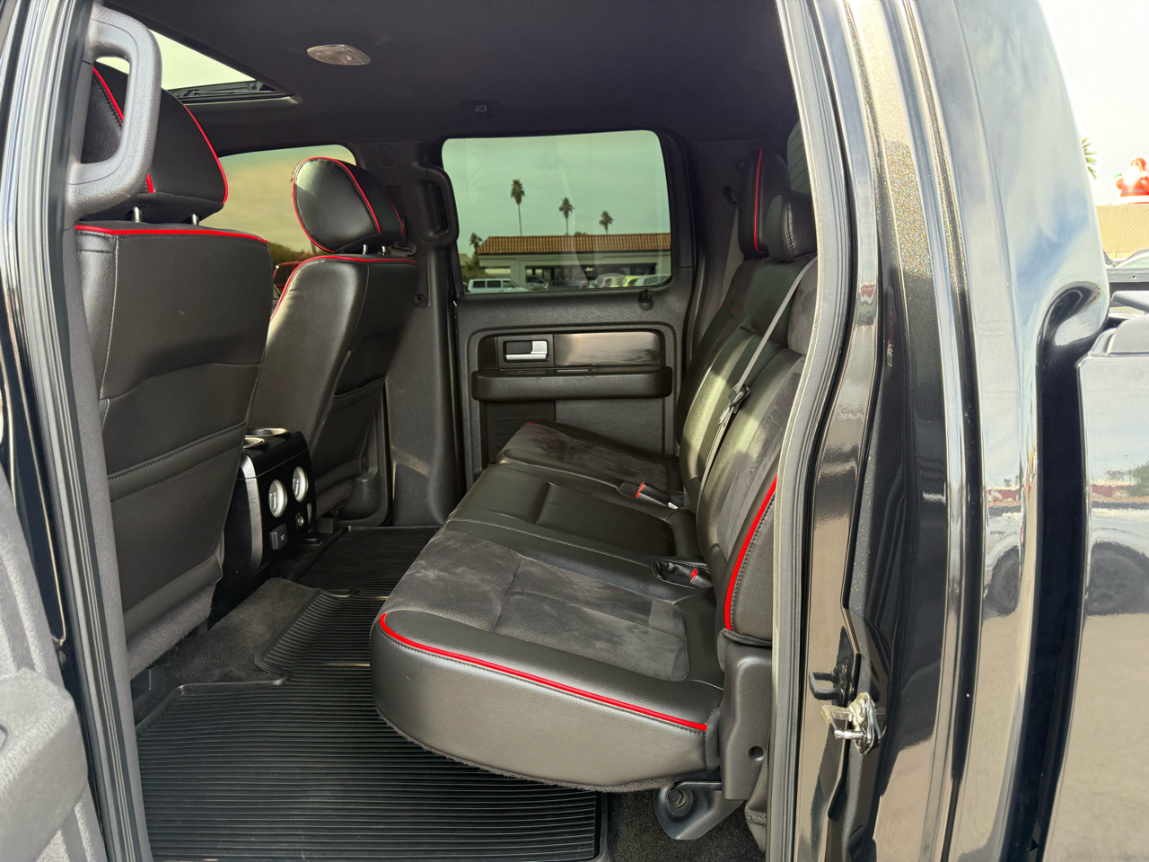 Ford F-150 4WD SuperCrew 139" XL 2014