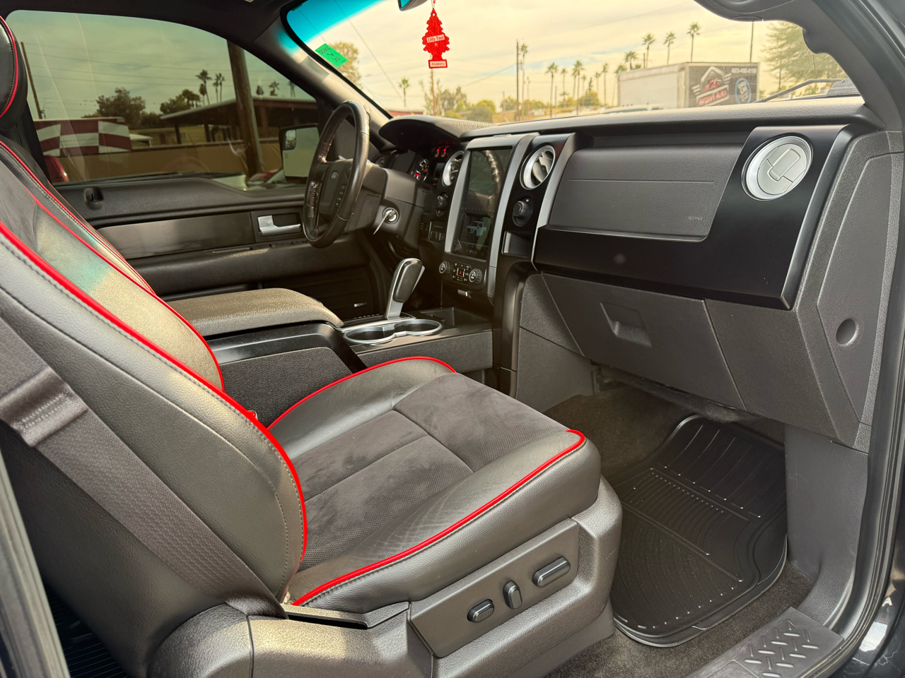 Ford F-150 4WD SuperCrew 139" XL 2014