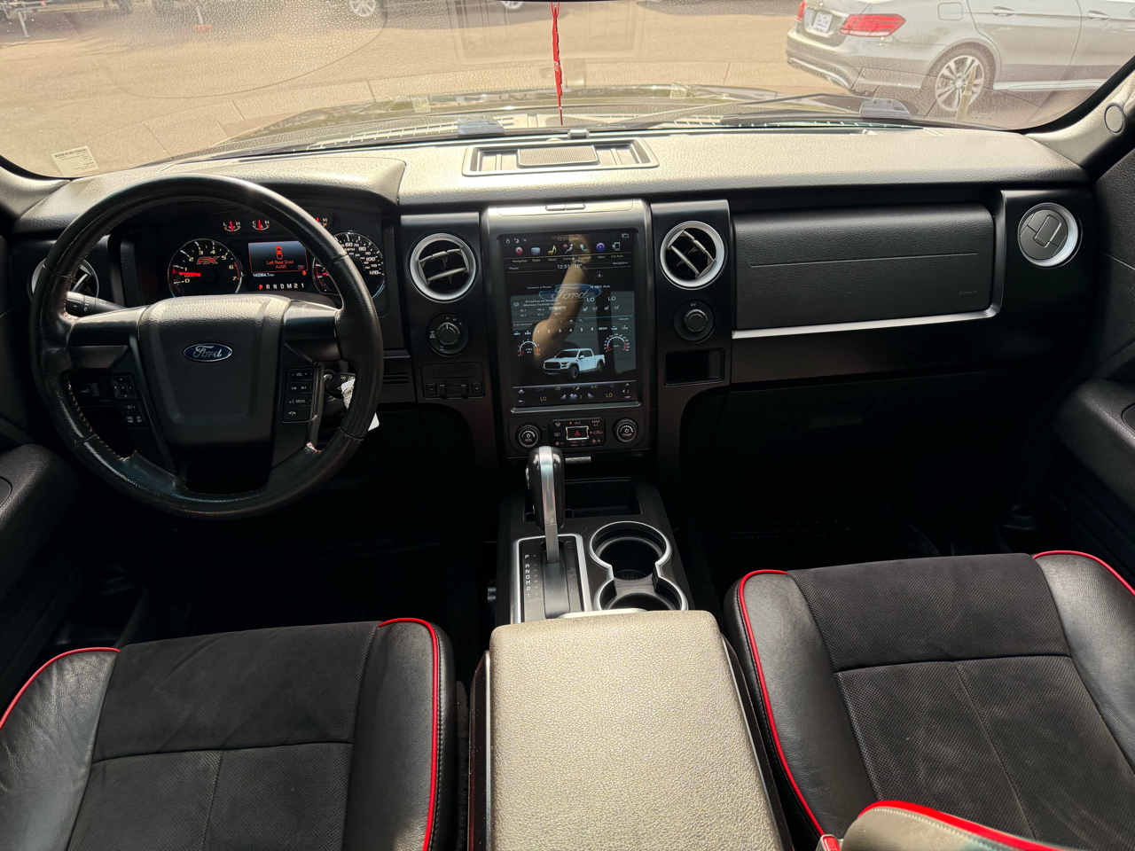 Ford F-150 4WD SuperCrew 139" XL 2014