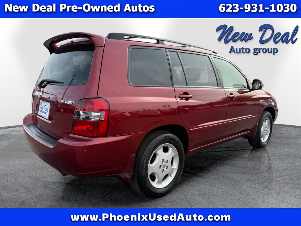 Toyota Highlander V6 2WD with 3rd-Row Seat 2005