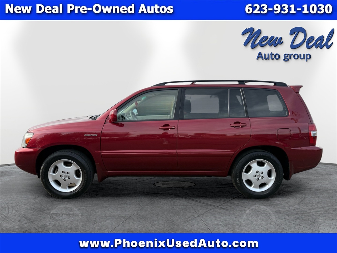 Toyota Highlander V6 2WD with 3rd-Row Seat 2005