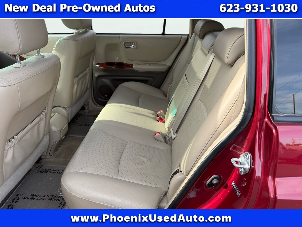Toyota Highlander V6 2WD with 3rd-Row Seat 2005