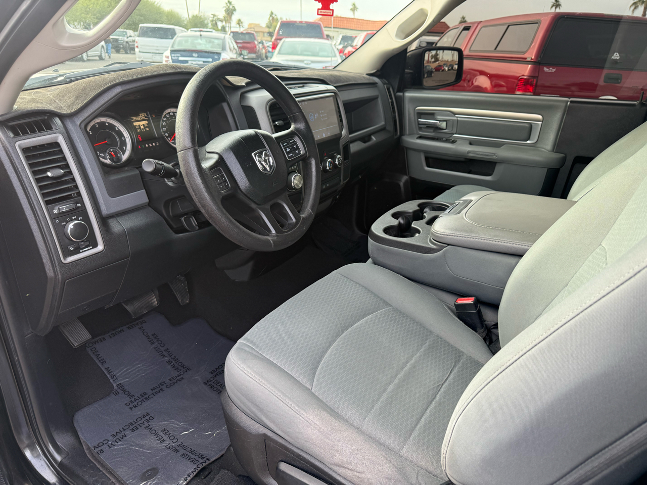 RAM 1500 2WD Reg Cab 120.5" Tradesman 2016