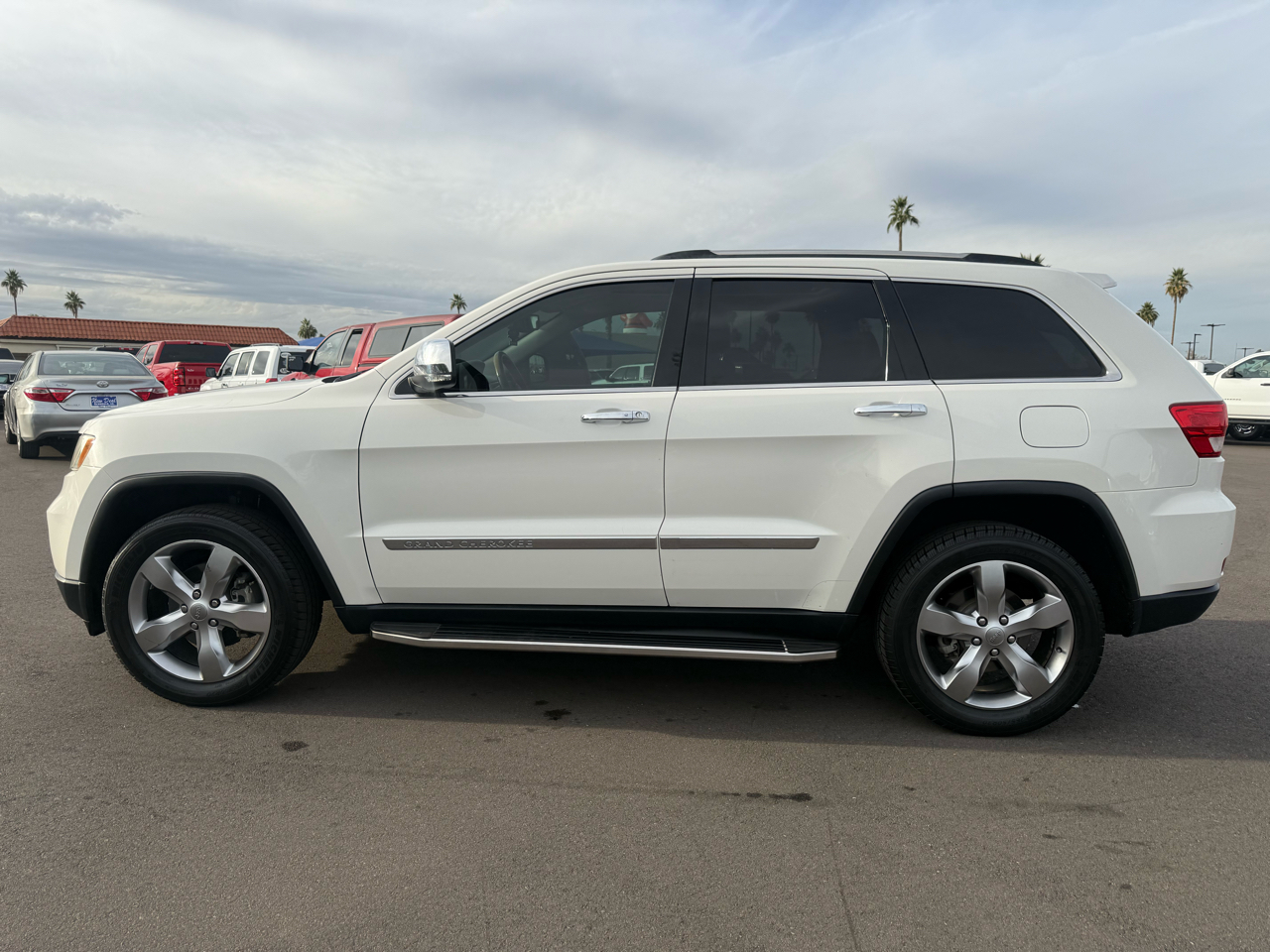 Jeep Grand Cherokee Overland 2WD 2012