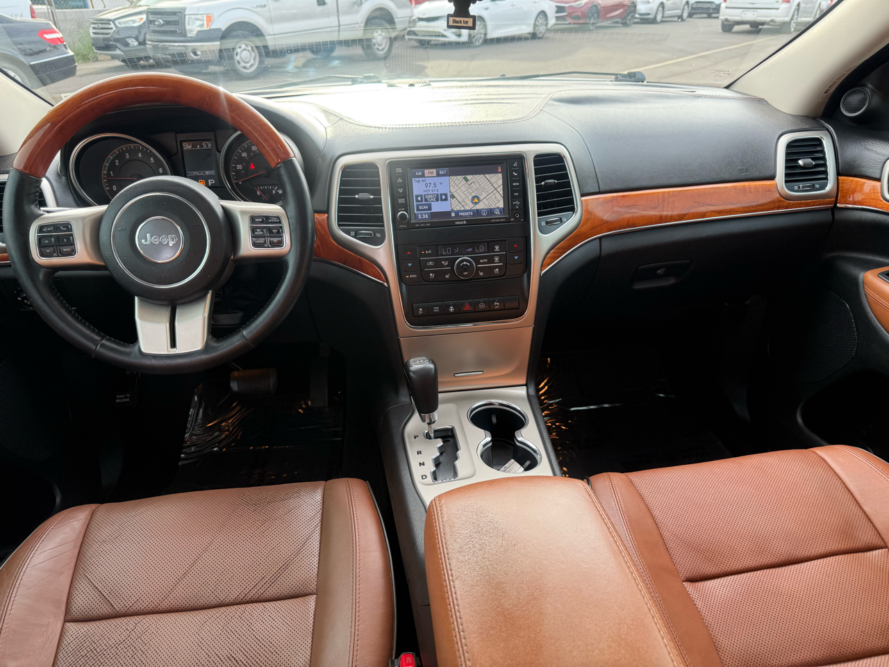 Jeep Grand Cherokee Overland 2WD 2012