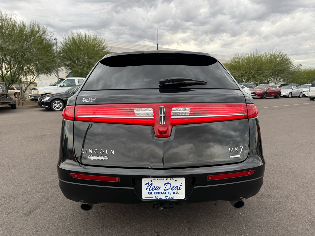 Lincoln MKT 3.5L with EcoBoost AWD 2015