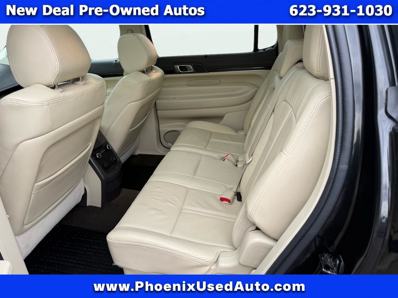 Lincoln MKT 3.5L with EcoBoost AWD 2015