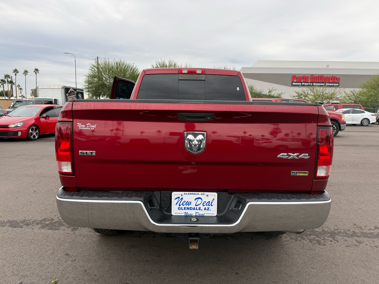 RAM 1500 4WD Quad Cab 140.5" SLT 2013