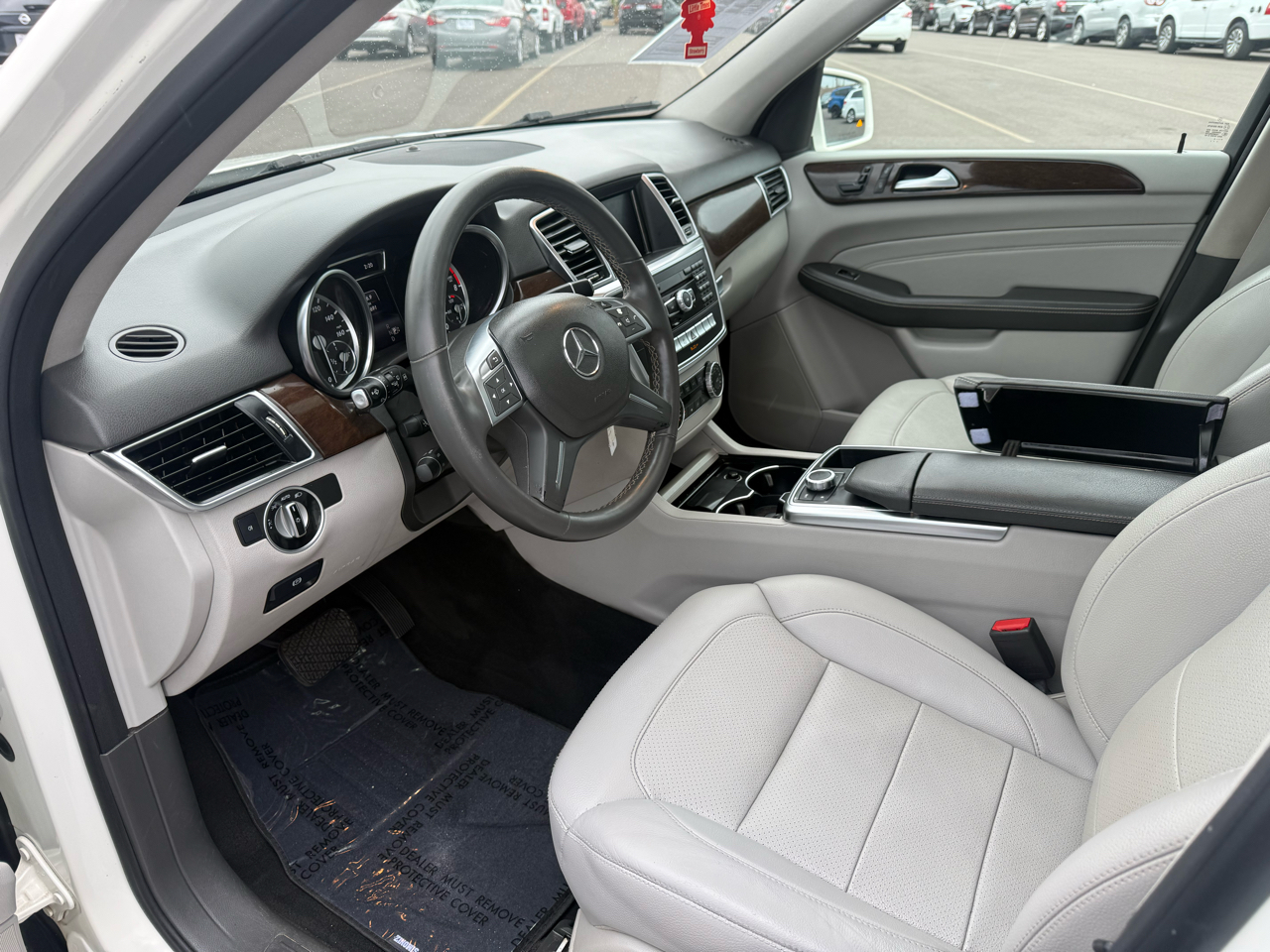 Mercedes-Benz M-Class ML350 4MATIC 2014