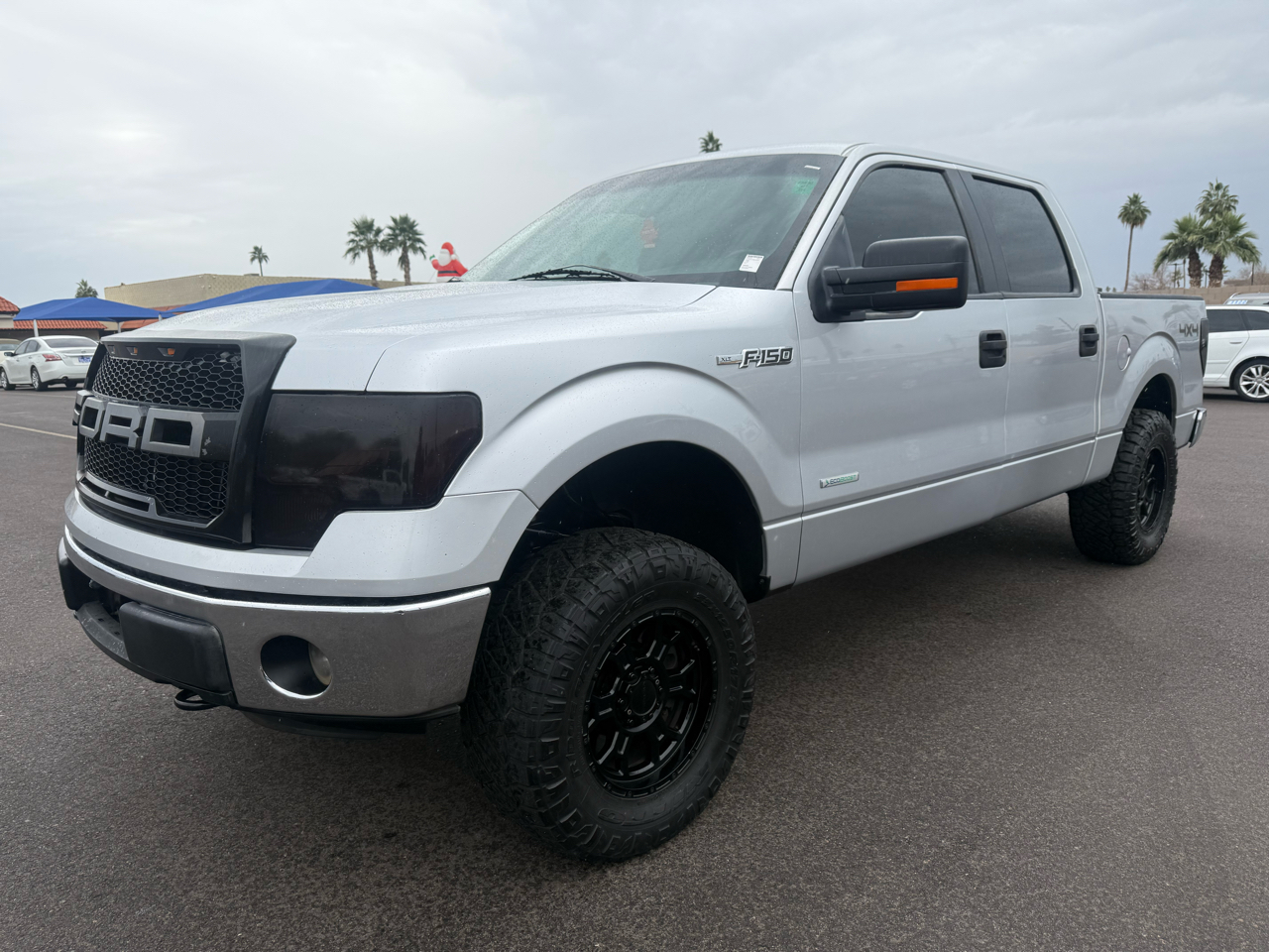 Ford F-150 4WD SuperCrew 139" XL 2011
