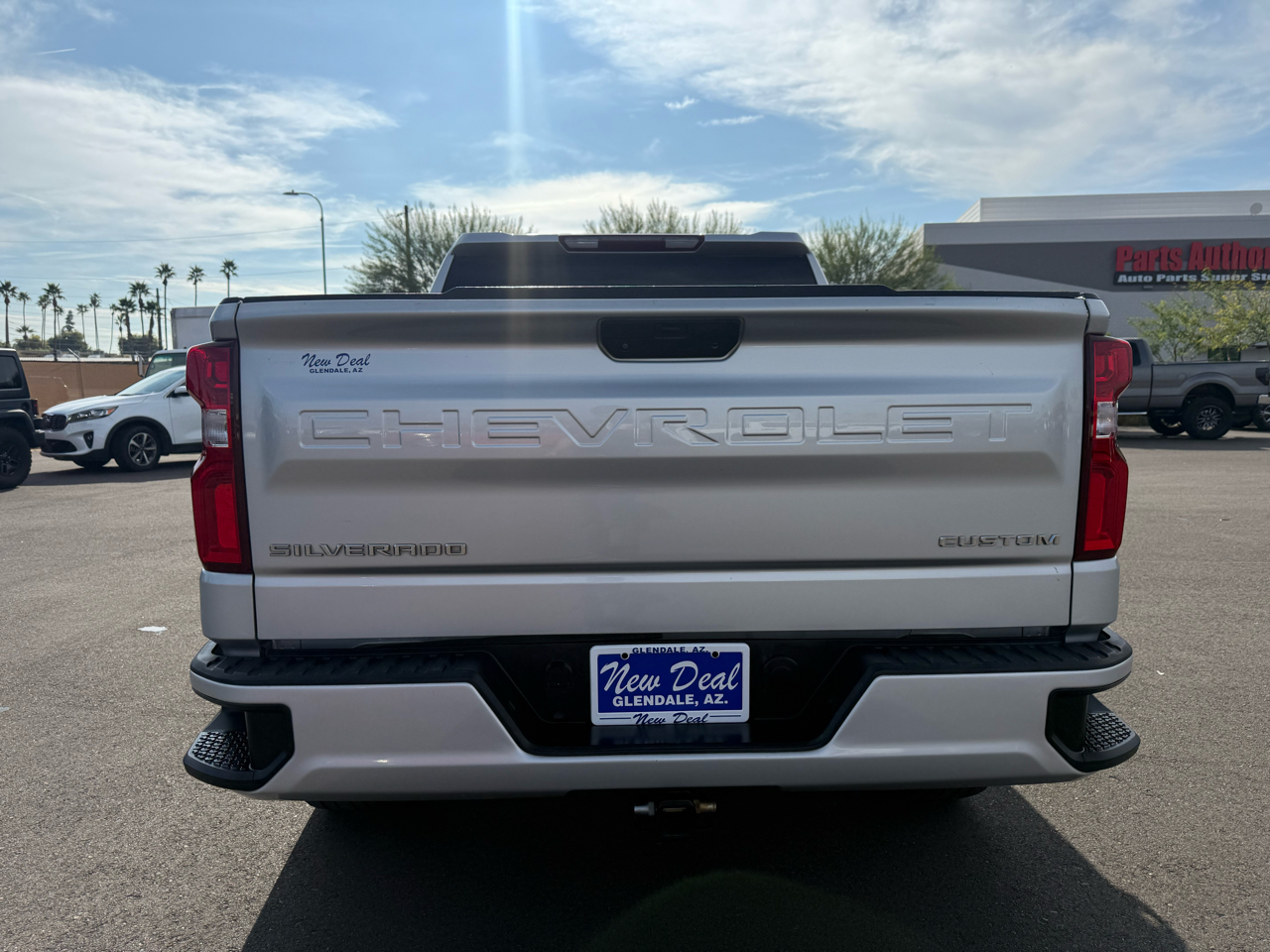 Chevrolet Silverado 1500 Custom Crew Cab 2WD 2020