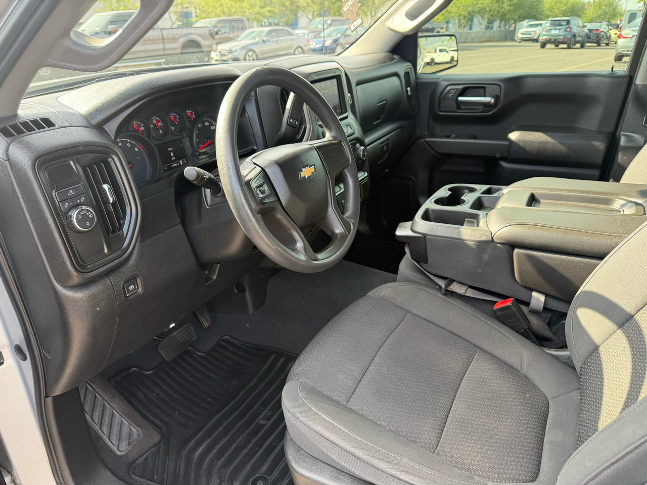 Chevrolet Silverado 1500 Custom Crew Cab 2WD 2020