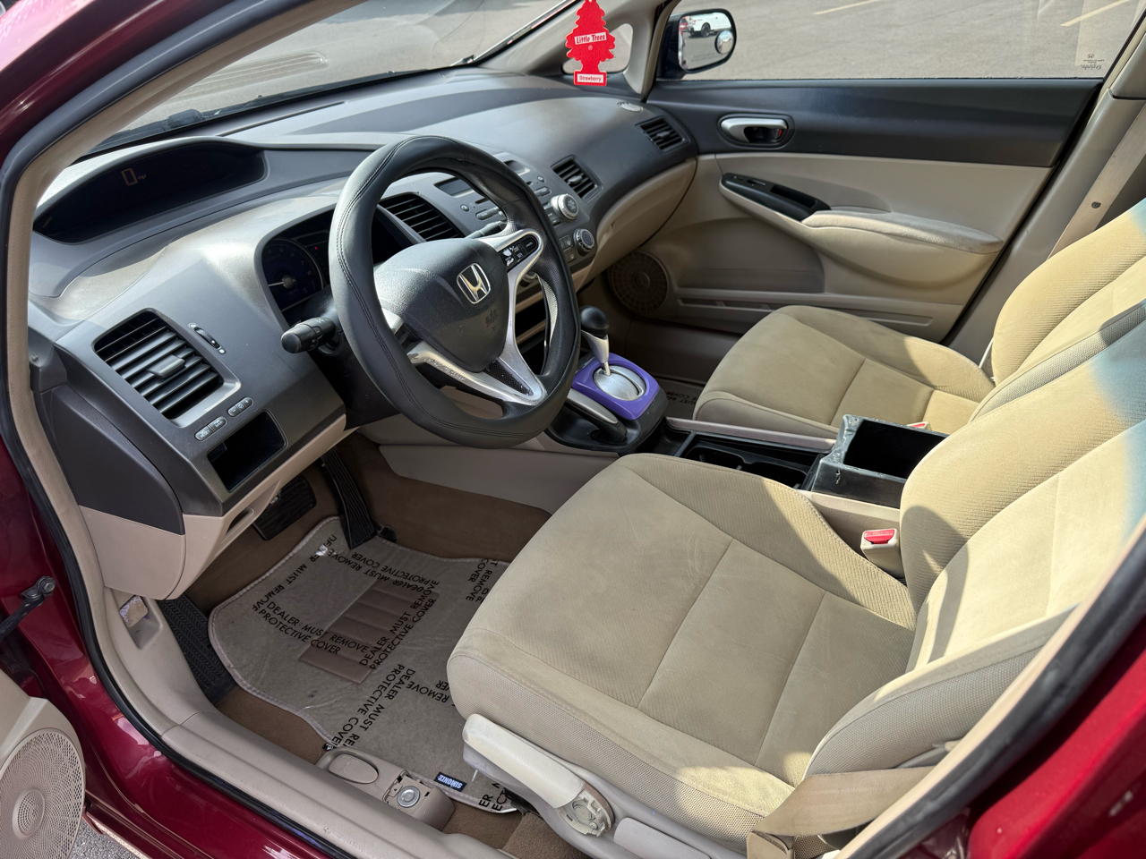 Honda Civic 4-Door Sedan 2010