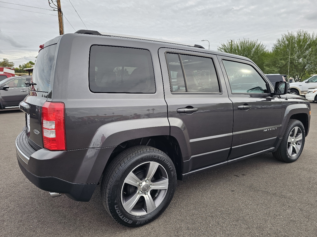 Jeep Patriot Latitude 2WD 2016