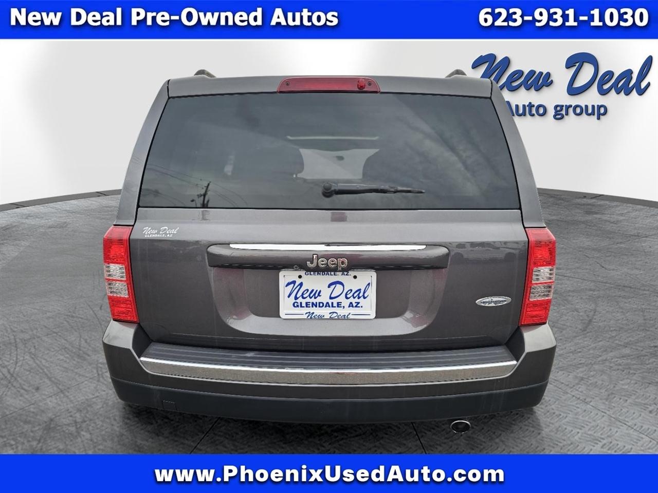 Jeep Patriot Latitude 2WD 2016