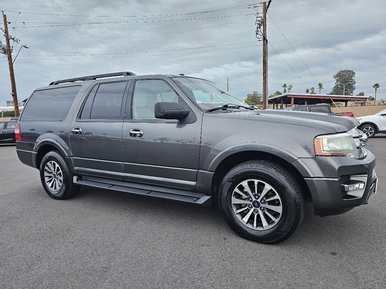 Ford Expedition EL XLT 4WD 2017