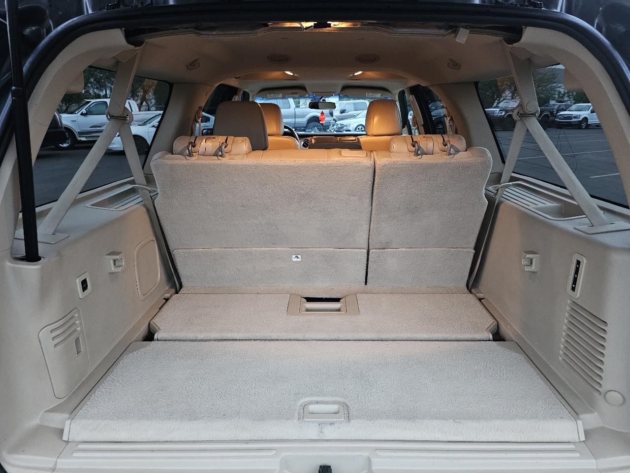 Ford Expedition EL XLT 4WD 2017