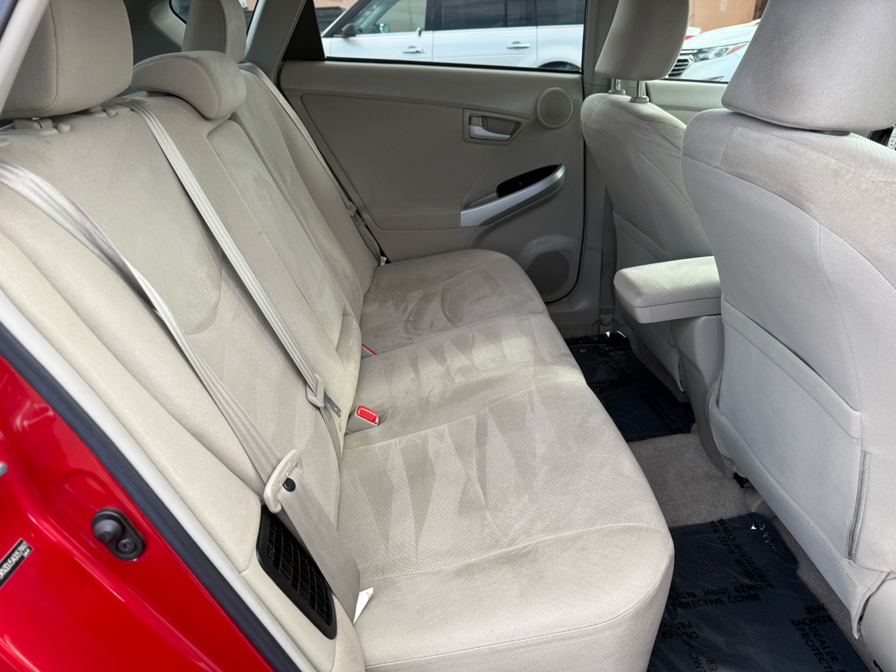 Toyota Prius Prius V 2010