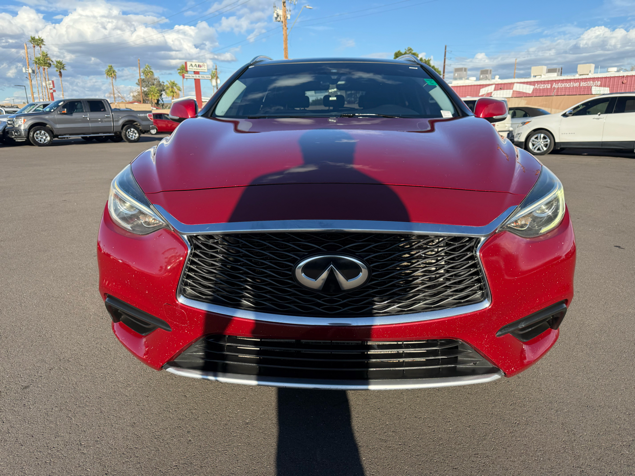 Infiniti QX30 PURE 2019