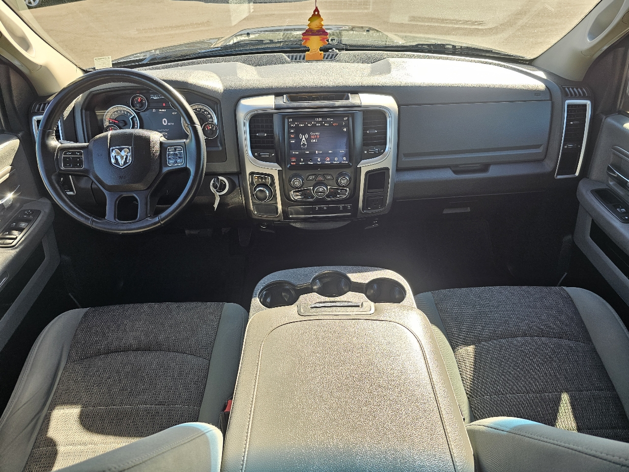 RAM 1500 Classic Tradesman Crew Cab SWB 2WD 2019