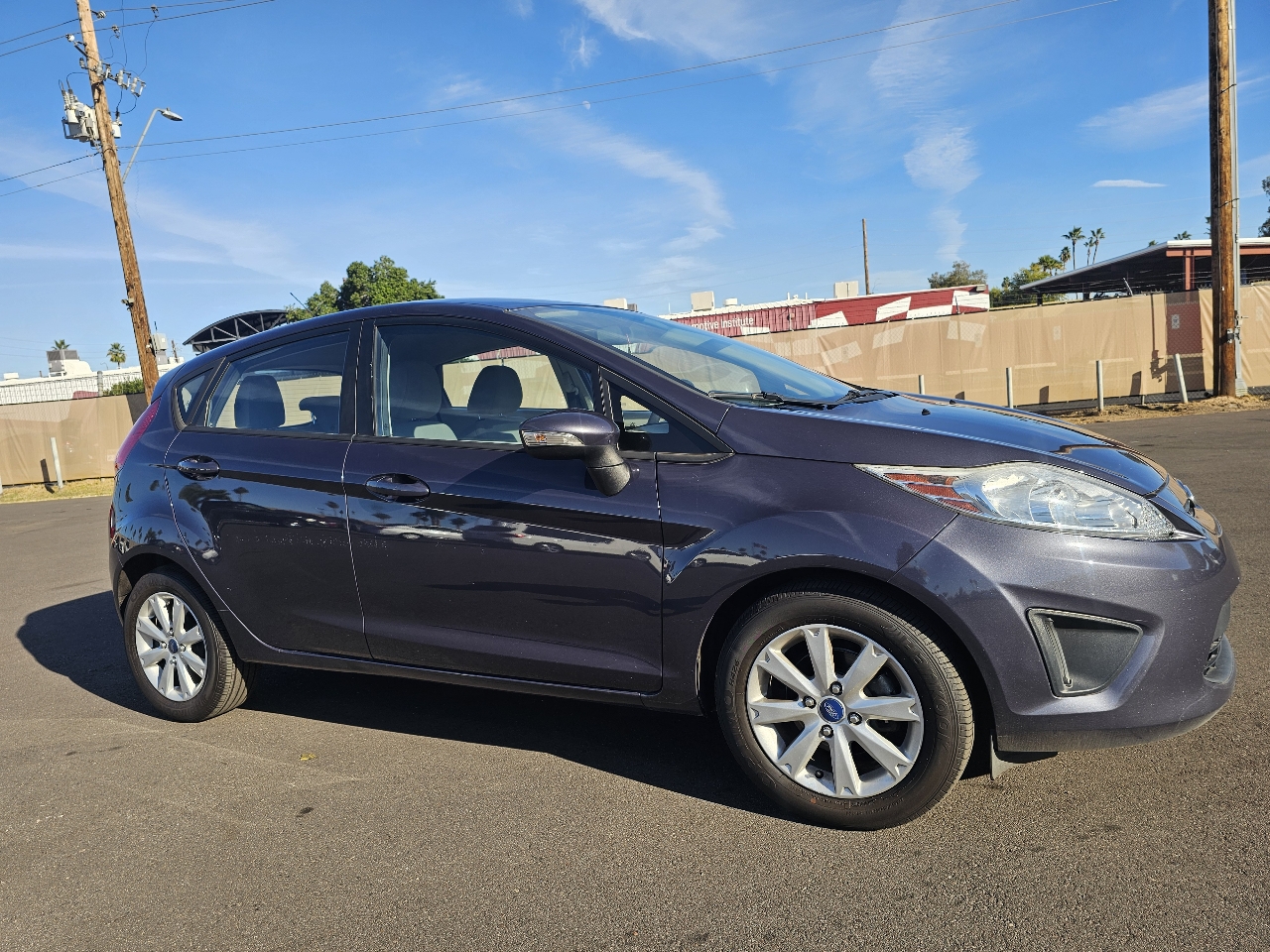 Ford Fiesta SE Hatchback 2013