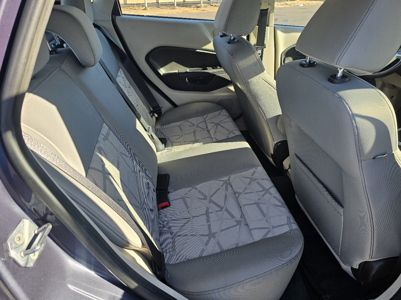 Ford Fiesta SE Hatchback 2013