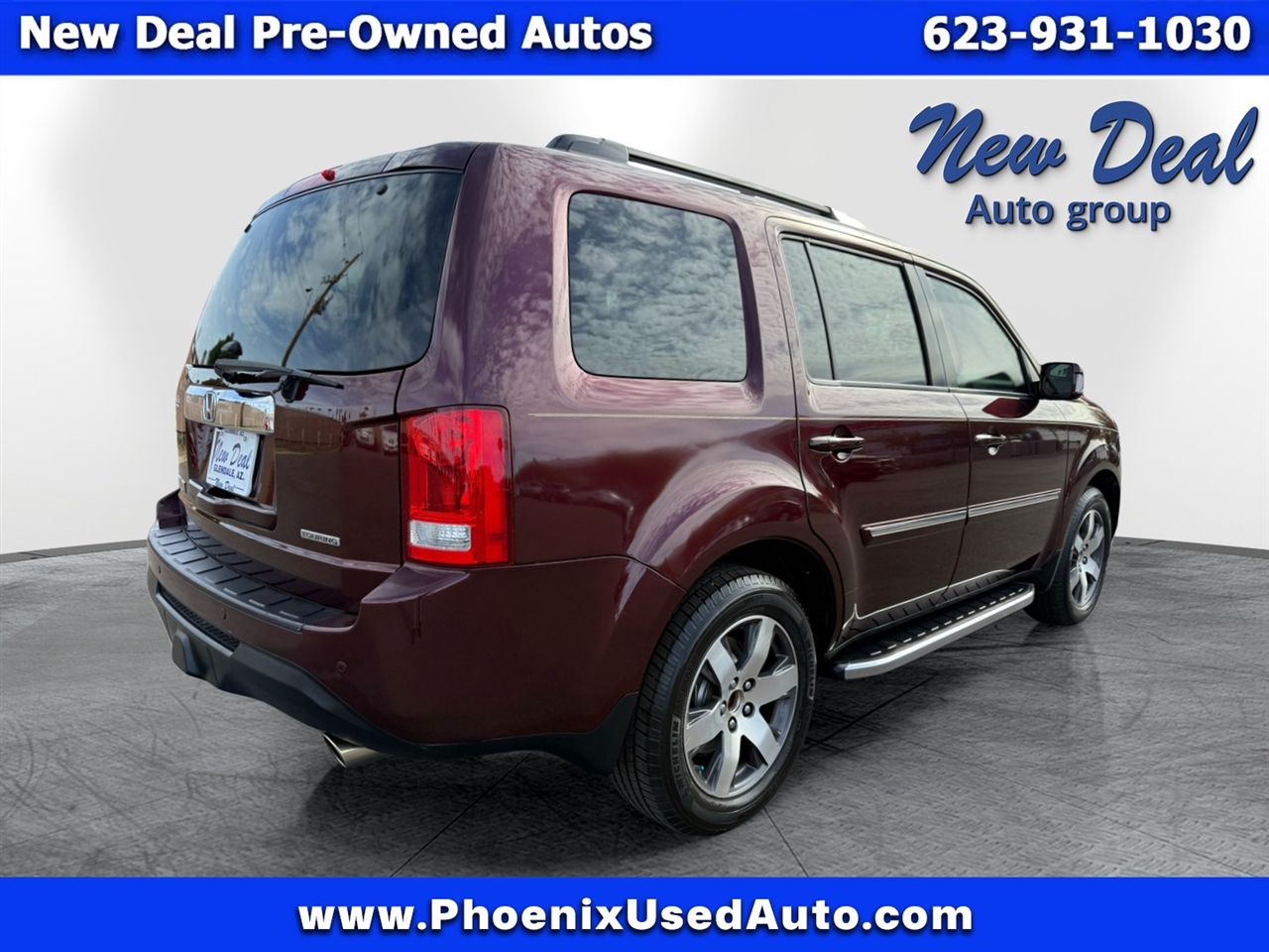 Honda Pilot Touring 2WD 5-Spd AT with DVD 2012